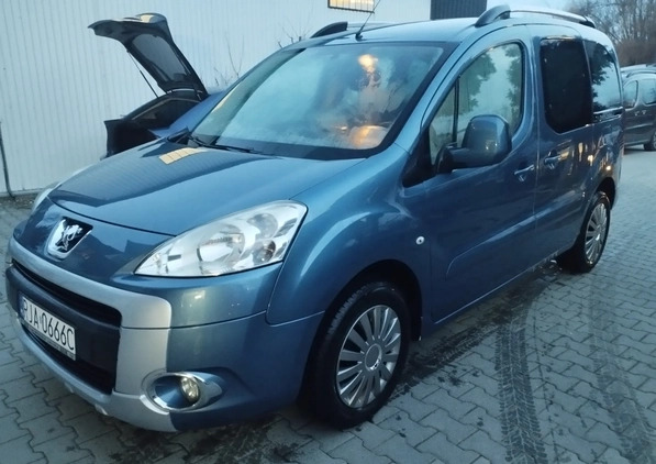 Peugeot Partner cena 19500 przebieg: 234944, rok produkcji 2011 z Kraków małe 56